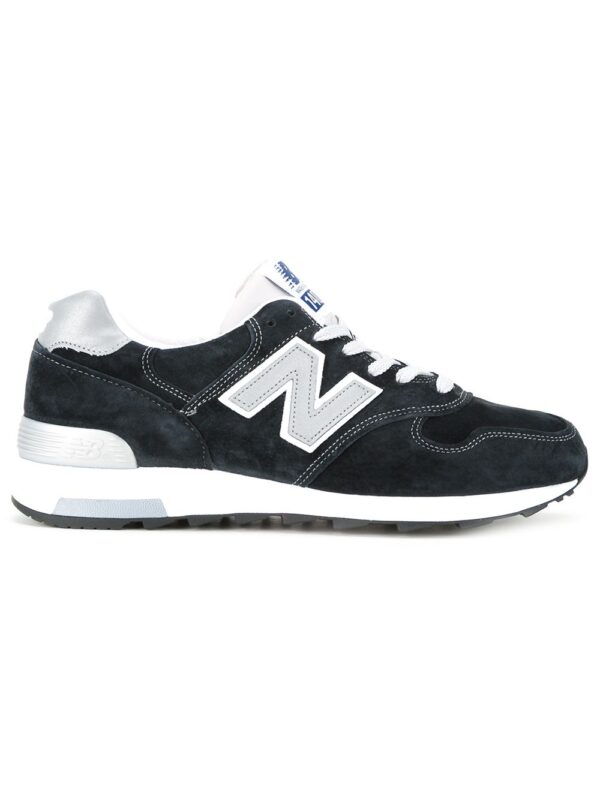 1400' sneakers