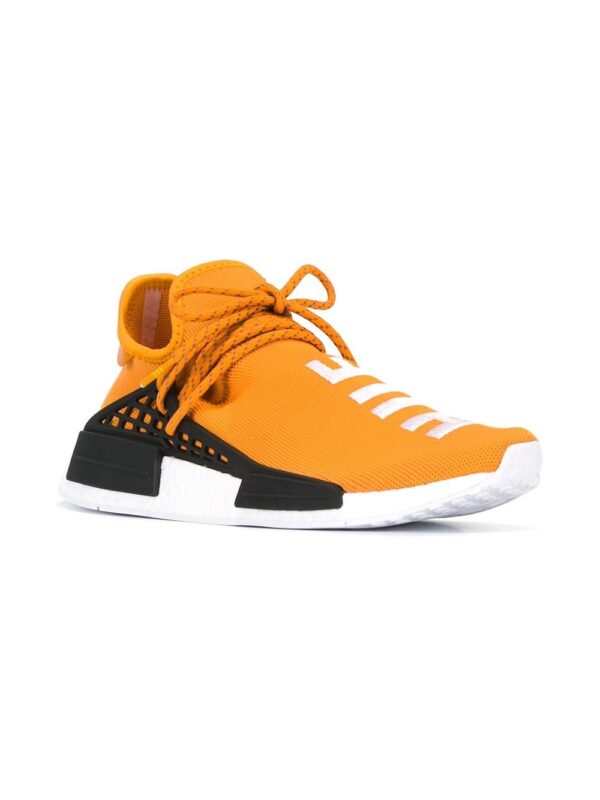 ⁦حذاء رياضي اديداس اوريجينالز x فاريل ويليامز 'HU Race NMD'⁩ - الصورة ⁦4⁩