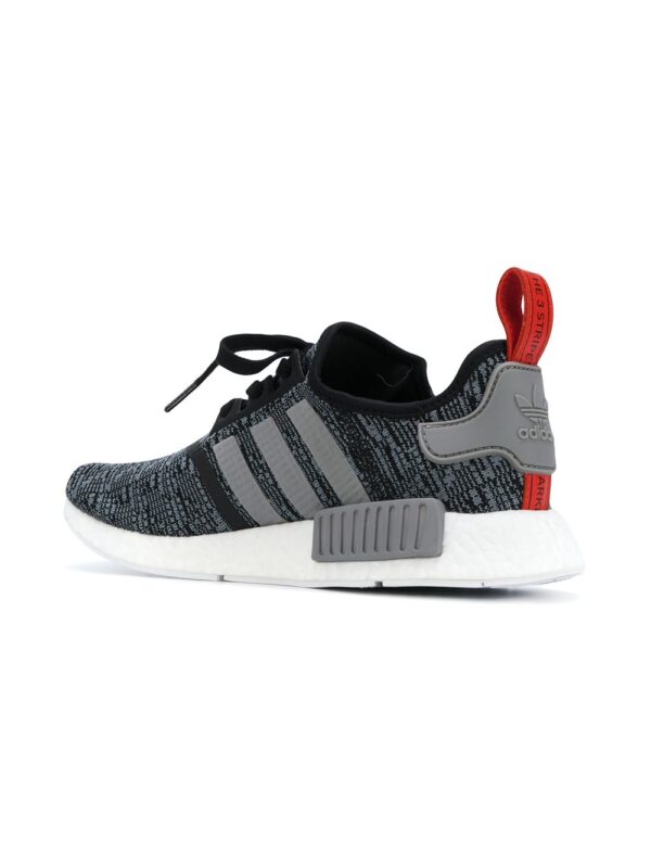⁦NMD R1 sneakers⁩ - الصورة ⁦4⁩