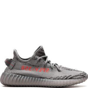 حذاء رياضي ييزي بوست 350 V2