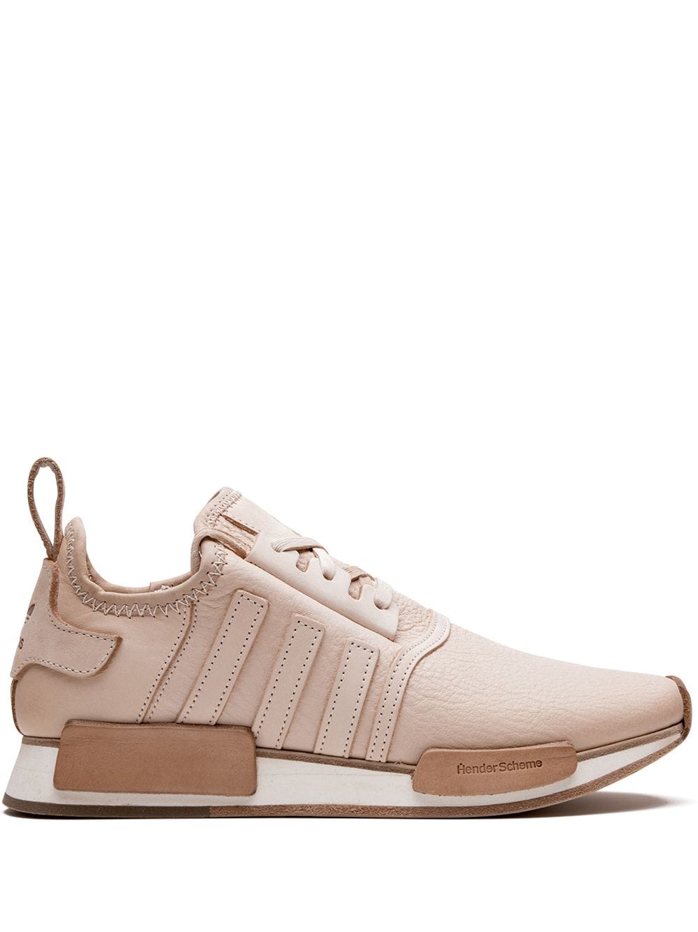 حذاء رياضي x هيندر سكيم NMD_R1