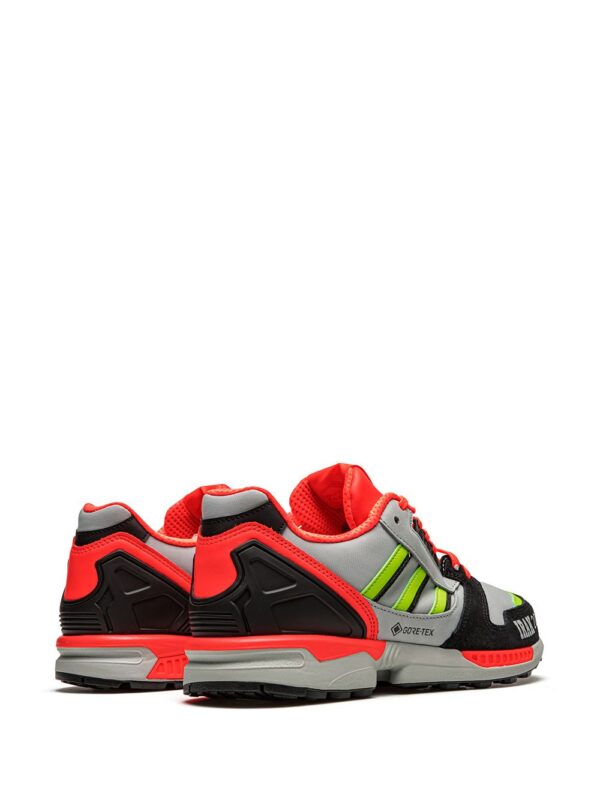 ⁦سنيكر 'ZX 8000 GTX'⁩ - الصورة ⁦4⁩