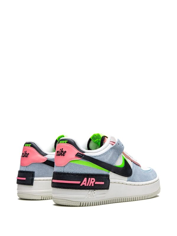 ⁦سنيكر 'AF1 شادو'⁩ - الصورة ⁦2⁩