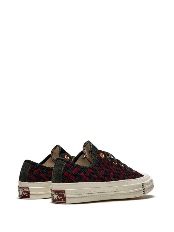 ⁦سنيكر سنيكر 'برجدورف جودمان' x KITH Chuck 70⁩ - الصورة ⁦2⁩