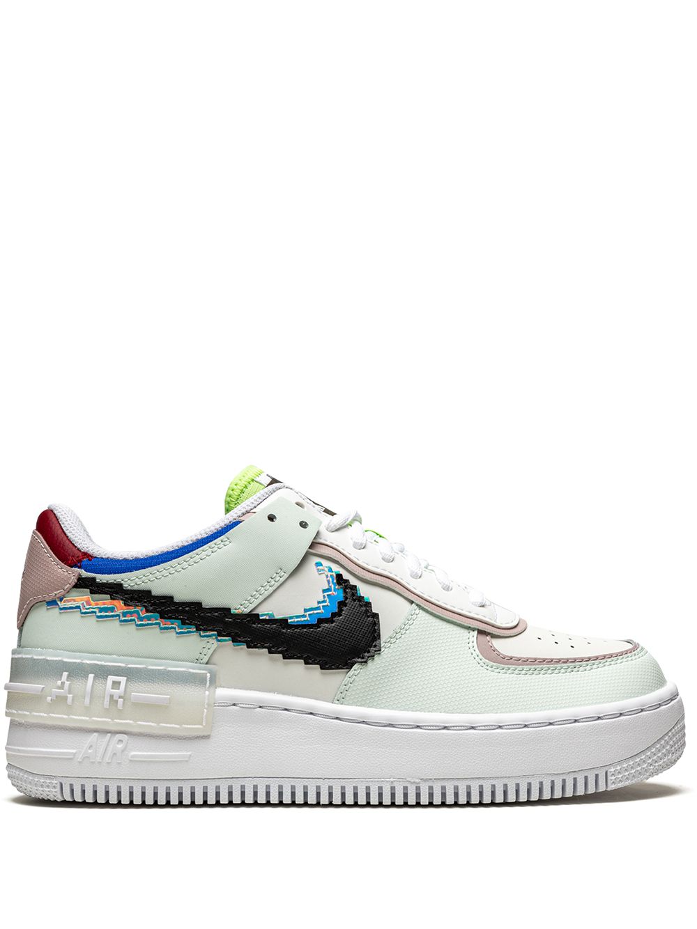 سنيكر ‘AF1 شادو SE’