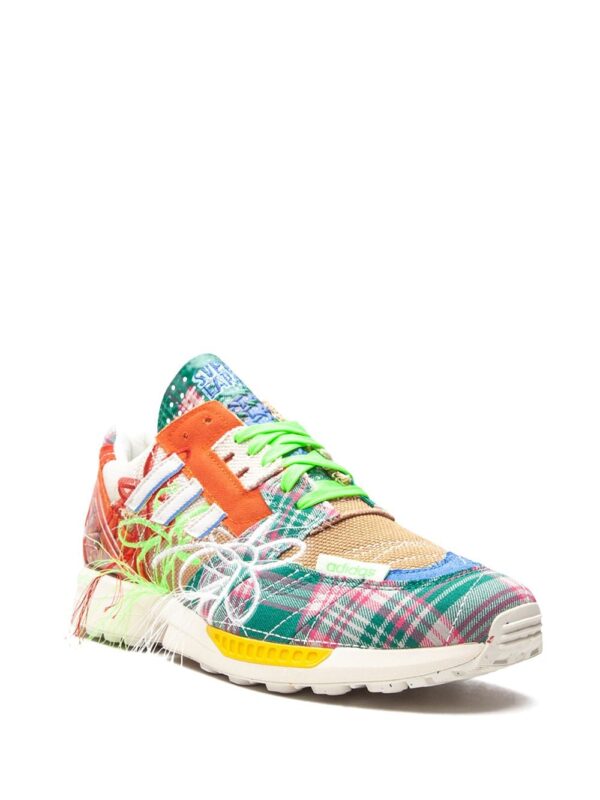 ⁦سنيكر 'سوبرآرث x Sean Wotherspoon 'ZX 8000⁩ - الصورة ⁦2⁩