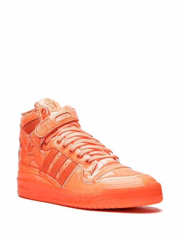 ⁦سنيكر x Jeremy Scott Forum Hi⁩ - الصورة ⁦3⁩