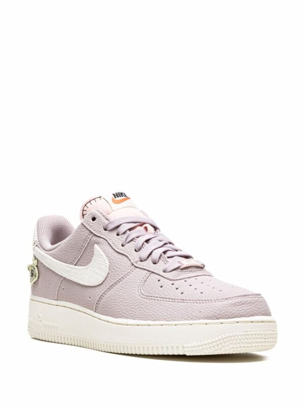 ⁦Air Force 1 '07 SE sneakers "Next Nature - Amethyst Ash"⁩ - الصورة ⁦2⁩