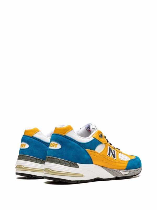 ⁦سنيكر بدون رقبة x Sneakersnstuff 991⁩ - الصورة ⁦4⁩
