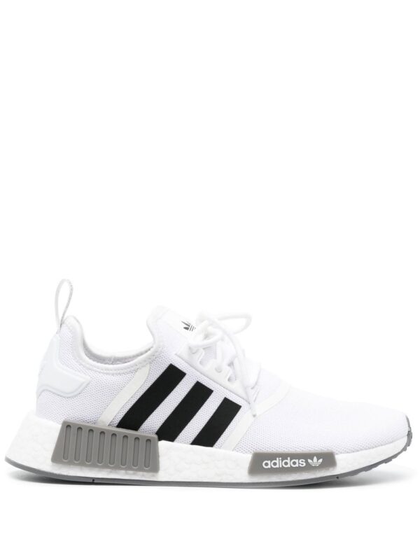سنيكر 'NMD_R1 بوست'