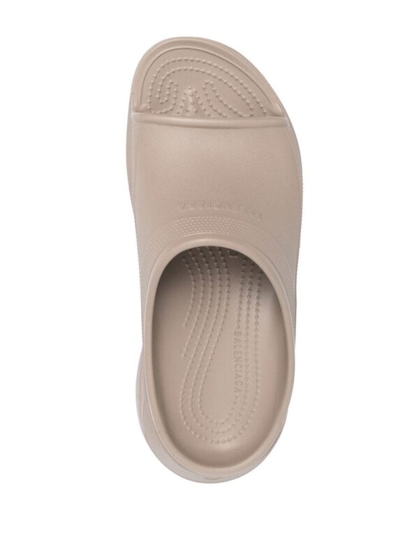 ⁦نعل بحر بنعل بلاتفورم ‪x Crocs™⁩ - الصورة ⁦3⁩