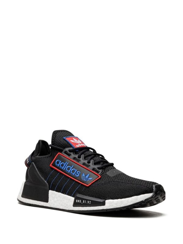 ⁦سنيكر بدون رقبة NMD_R1 V2⁩ - الصورة ⁦2⁩