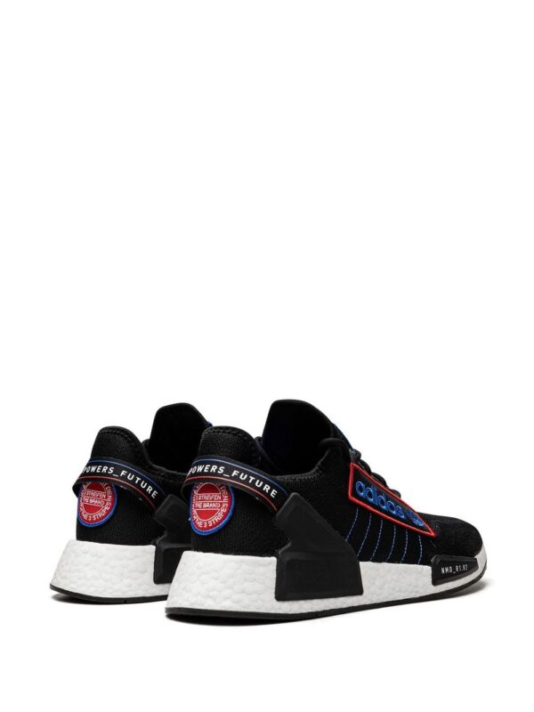 ⁦سنيكر بدون رقبة NMD_R1 V2⁩ - الصورة ⁦3⁩