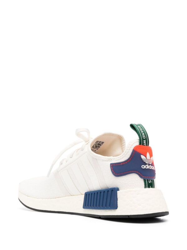 ⁦سنيكر بدون رقبة NMD R1⁩ - الصورة ⁦4⁩