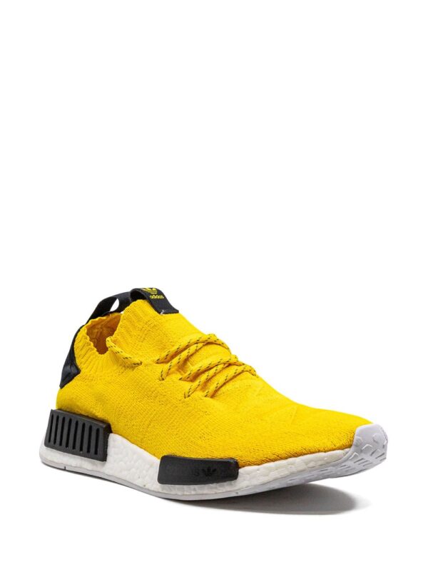 ⁦سنيكر أصفر NMD_R1 PK⁩ - الصورة ⁦2⁩