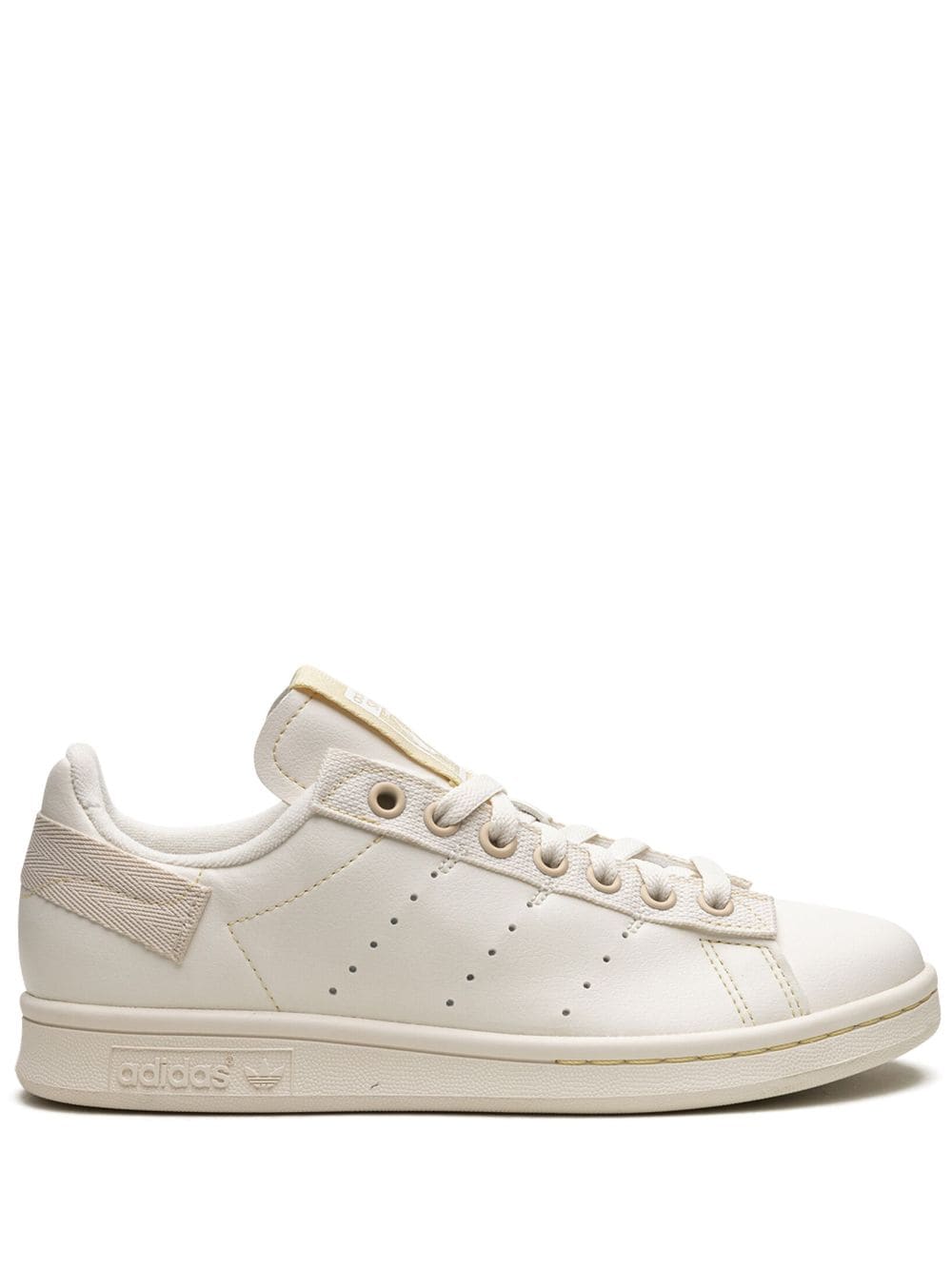 سنيكر x Parley Stan Smith