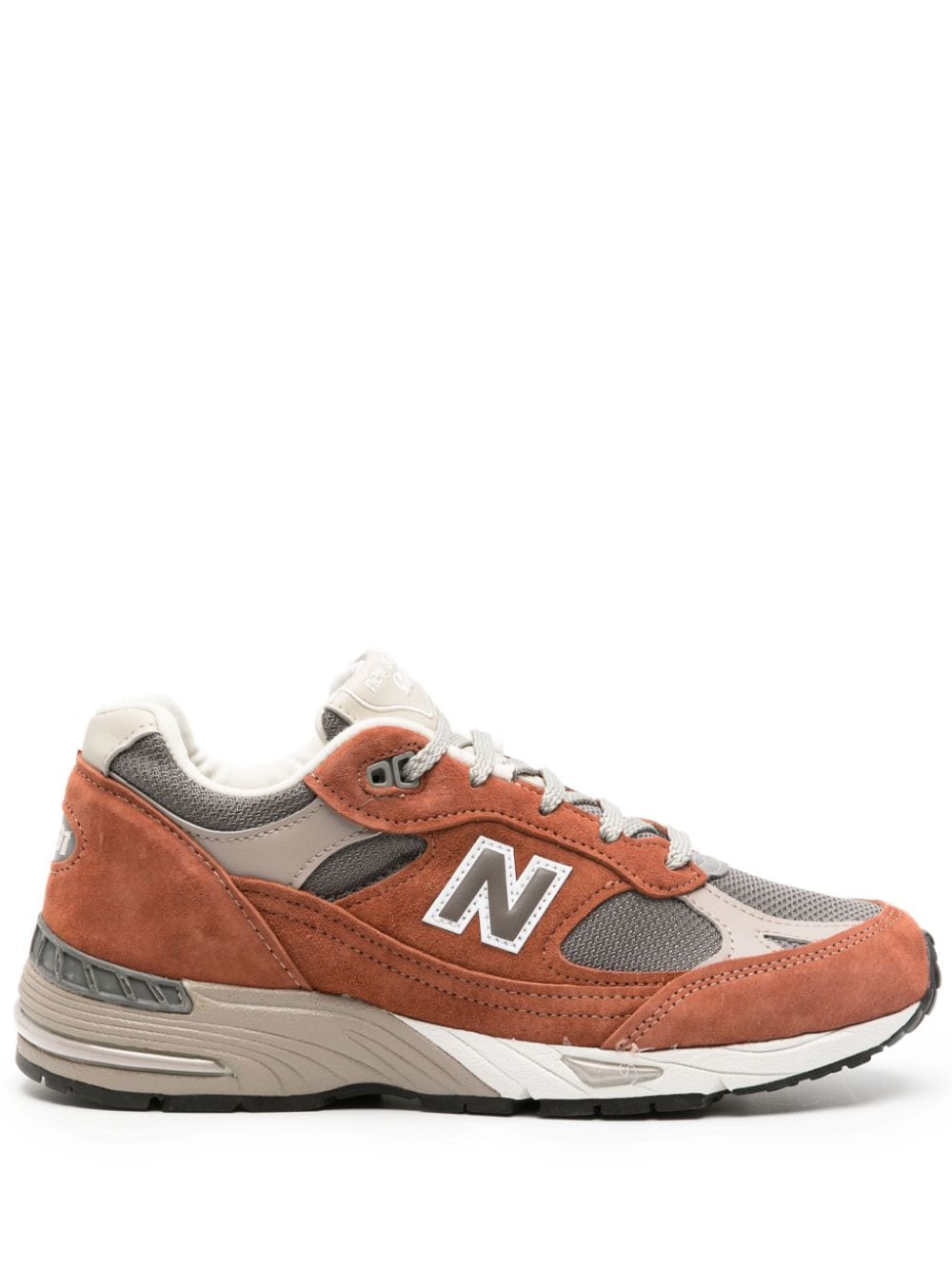 سنيكر ‘مايد إن UK 991v1’ شمواه