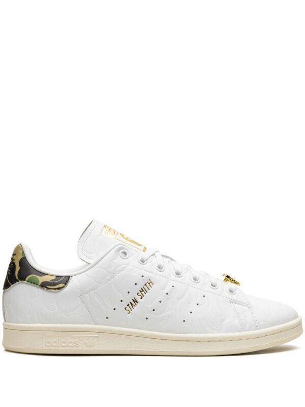 سنيكر 'ثيرتيث أنفرساري' x BAPE Stan Smith