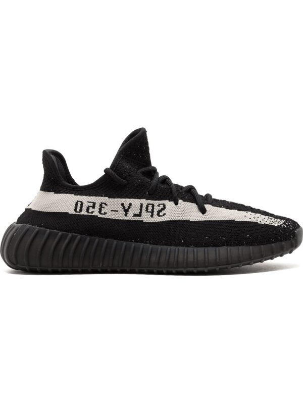 -سنيكر 'ييزي بوست 350 V2 أوريو'