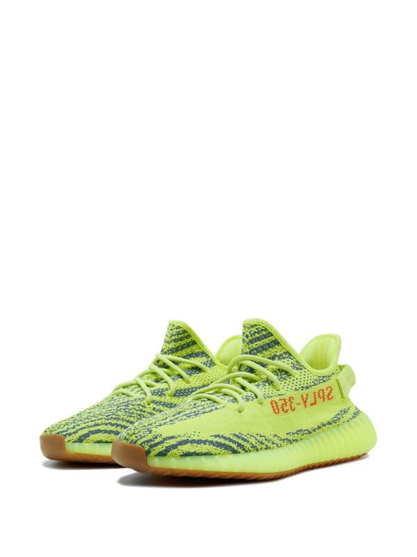 ⁦-حذاء رياضي ييزي بوست 350 V2⁩ - الصورة ⁦2⁩