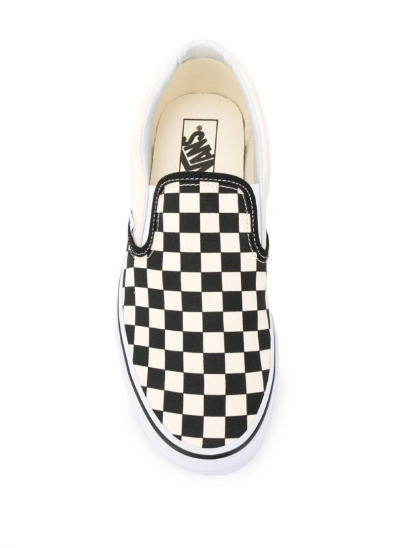 ⁦-Classic Slip-On "Checkerboard" sneakers⁩ - الصورة ⁦4⁩