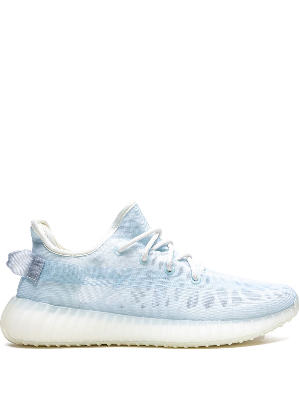 -سنيكر ‘ييزي بوست 350 V2 مونو آيس’