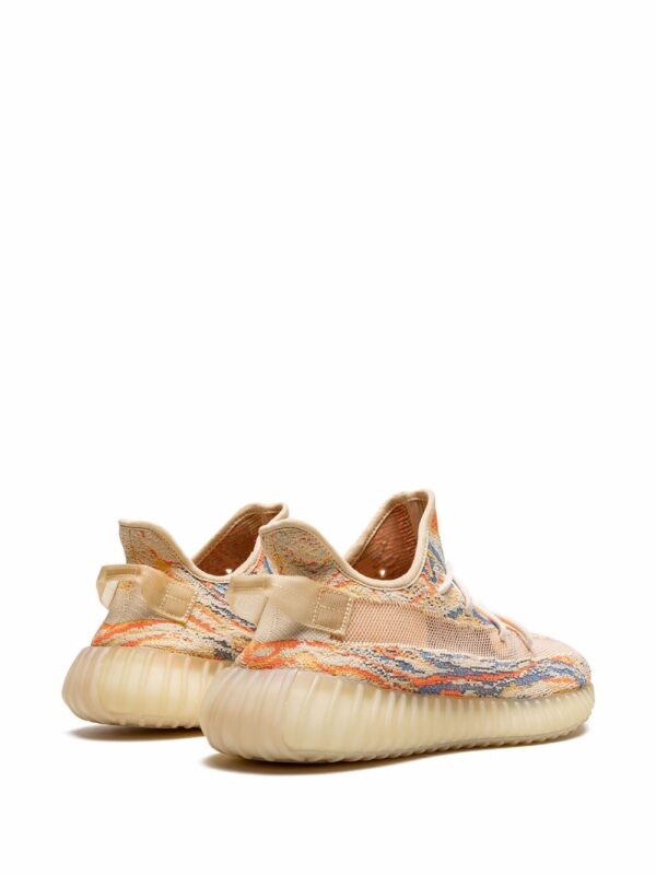 ⁦-سنيكر 'ييزي بوست 350 V2 MX OAT'⁩ - الصورة ⁦3⁩
