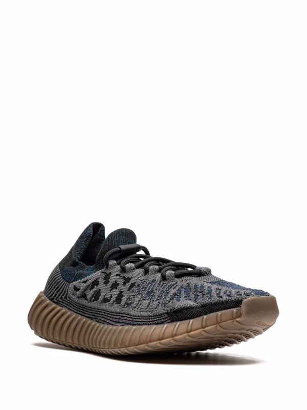 ⁦-سنيكر 'ييزي بوست 350 V2 CMPCT - سلايت بلو'⁩ - الصورة ⁦2⁩
