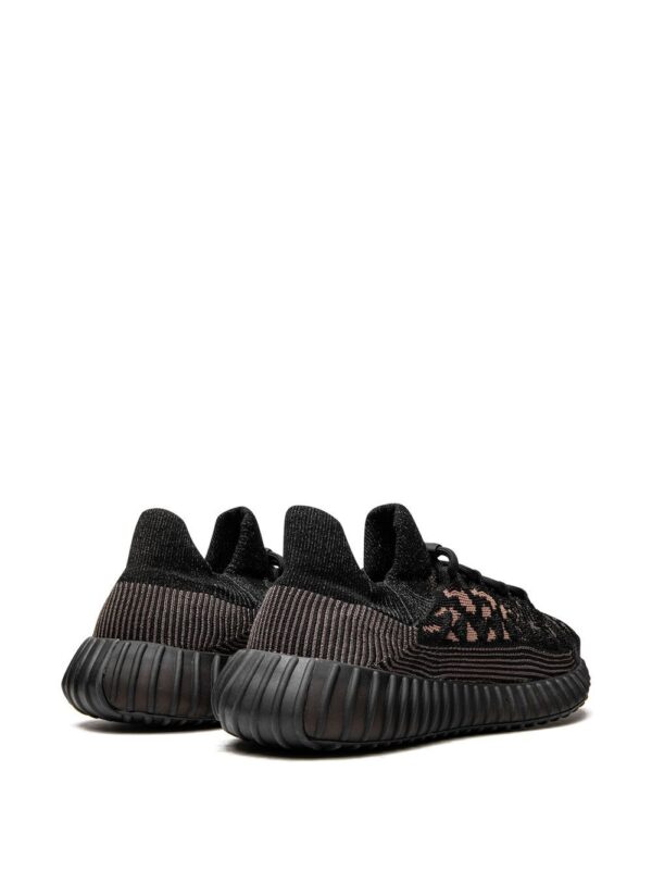 ⁦-سنيكر 'ييزي 350 بوست V2 CMPCT - سلايت كاربون'⁩ - الصورة ⁦3⁩