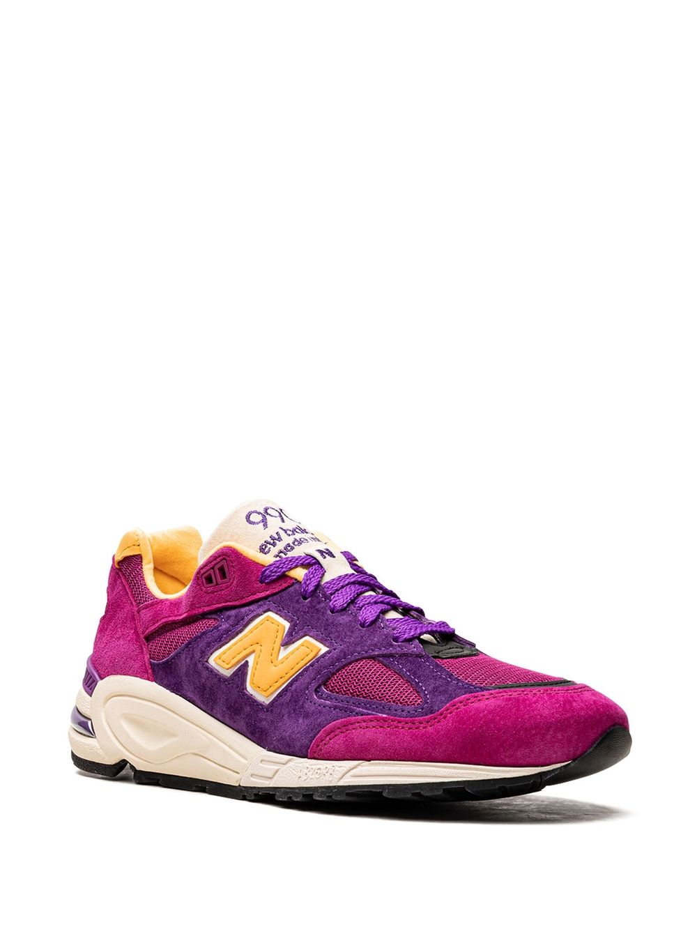 -vسنيكر 990 V2