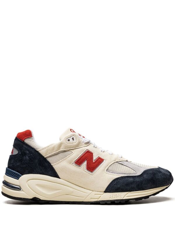 -سنيكر '990 V2 مايد إين ذا USA - تيدي سانتيس نايفي/ريد'