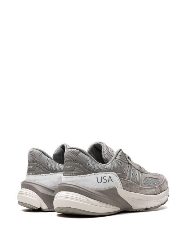 ⁦-سنيكر x WTAPS 990v6⁩ - الصورة ⁦4⁩