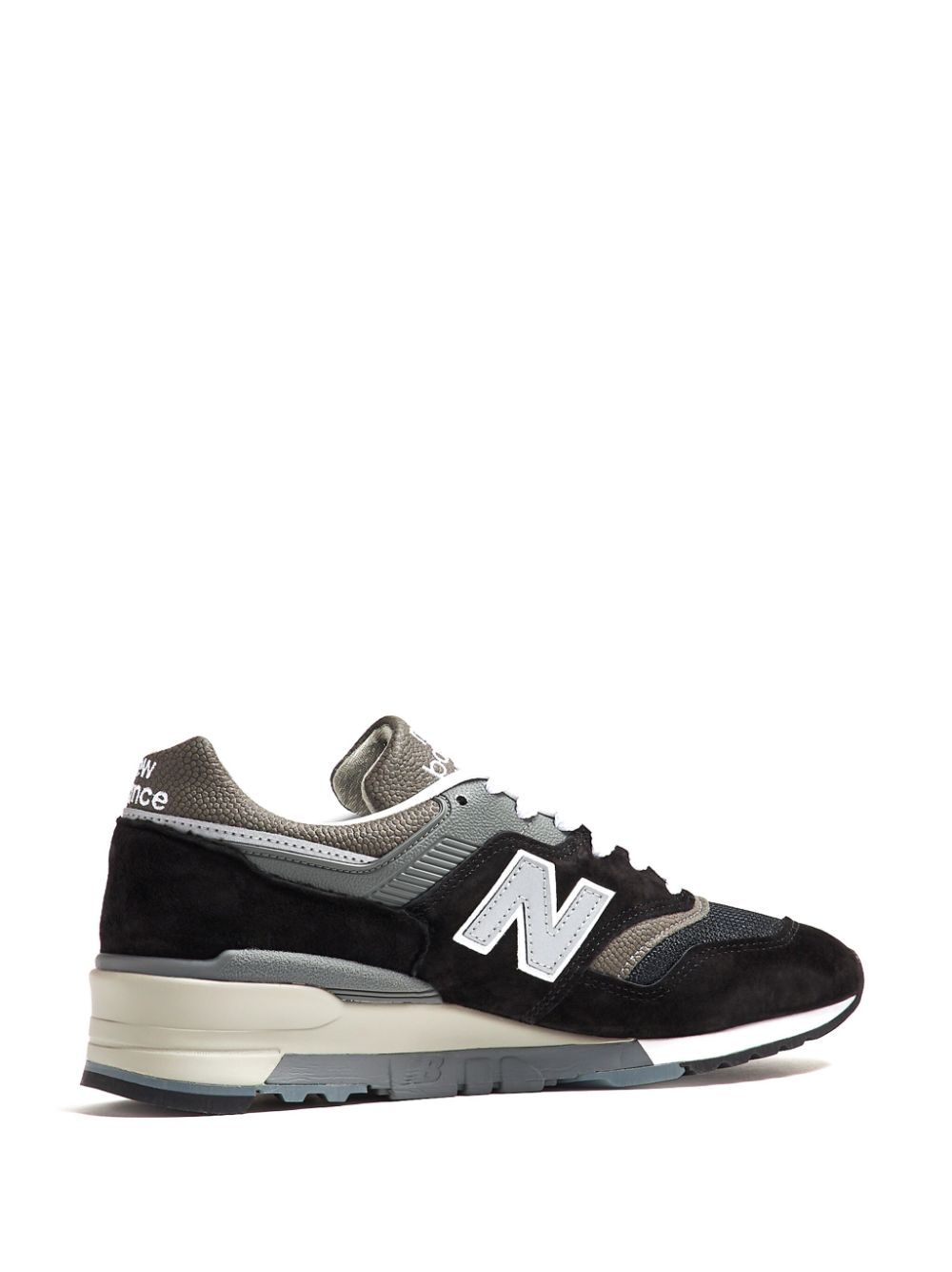 -سنيكر 991v2