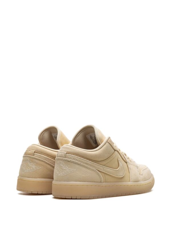 ⁦-Air Jordan 1 Low sneakers⁩ - الصورة ⁦2⁩