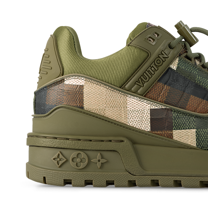 -LV Trainer Maxi Sneaker