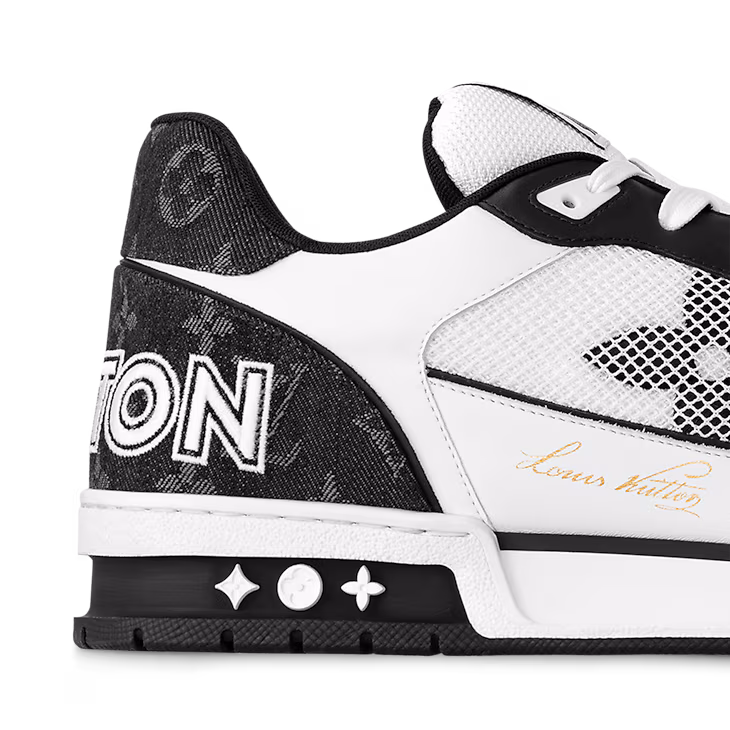 -LV Trainer Sneaker
