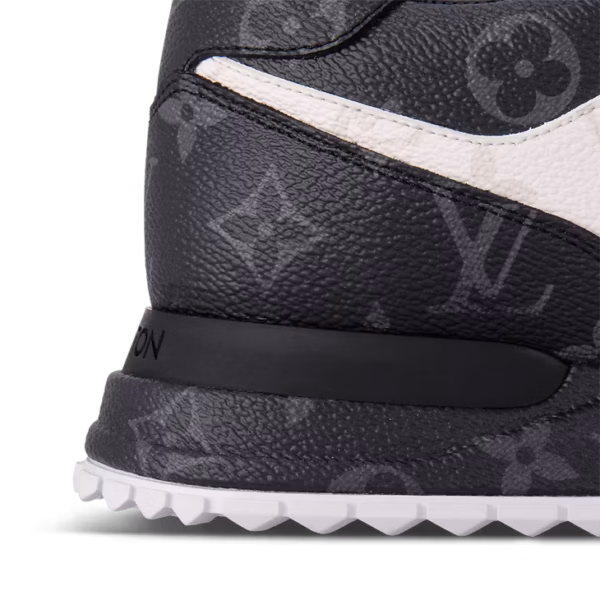 -Run Away Sneaker