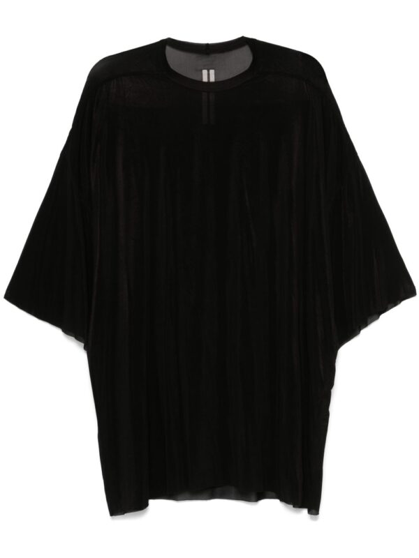 drop-shoulder T-shirt