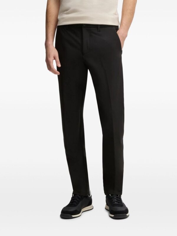 logo-patch chinos