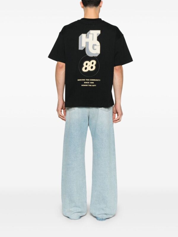 ⁦Community T-shirt⁩ - الصورة ⁦3⁩