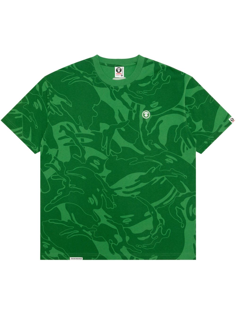 camouflage-print T-shirt