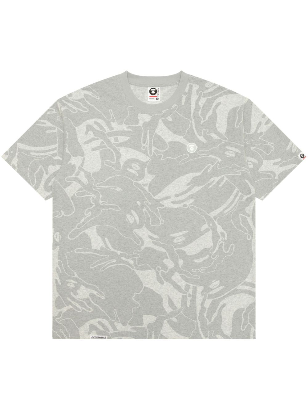 camouflage-print T-shirt
