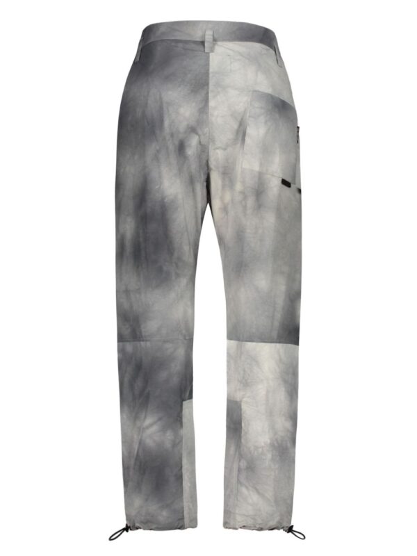 ⁦marble-print trousers⁩ - الصورة ⁦3⁩