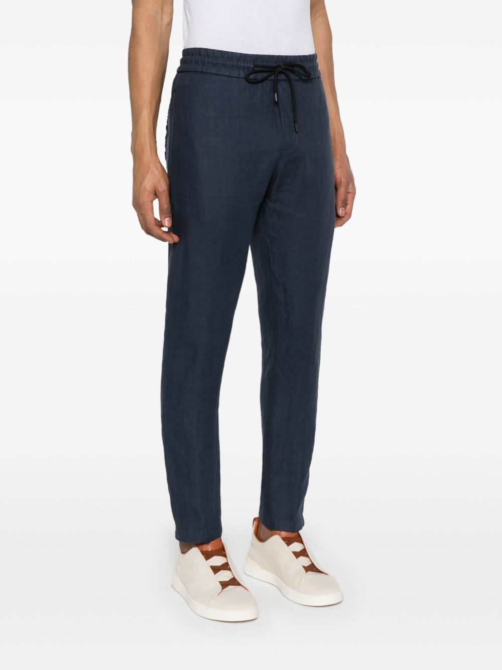 linen trousers