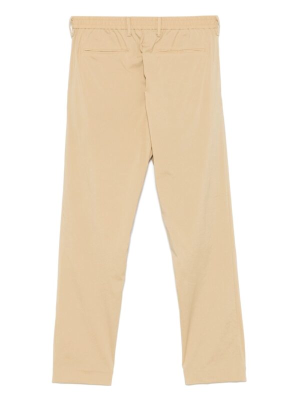 ⁦tapered chinos⁩ - الصورة ⁦3⁩