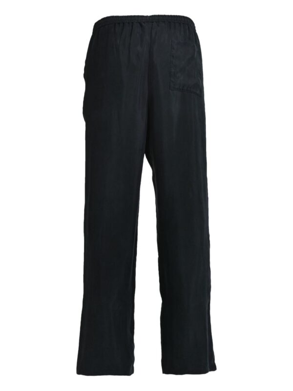 straight-leg trousers
