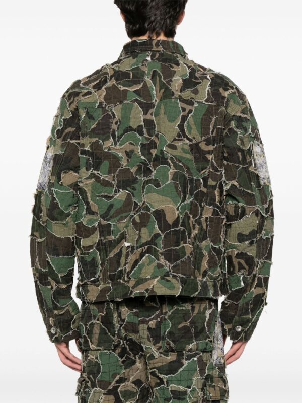 ⁦Camo Trucker jacket⁩ - الصورة ⁦2⁩
