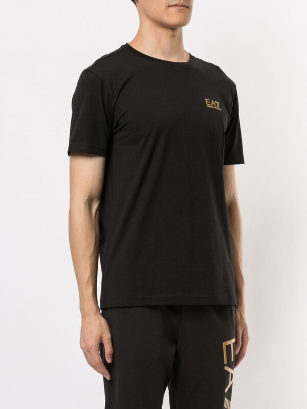 ⁦branded T-shirt⁩ - الصورة ⁦4⁩