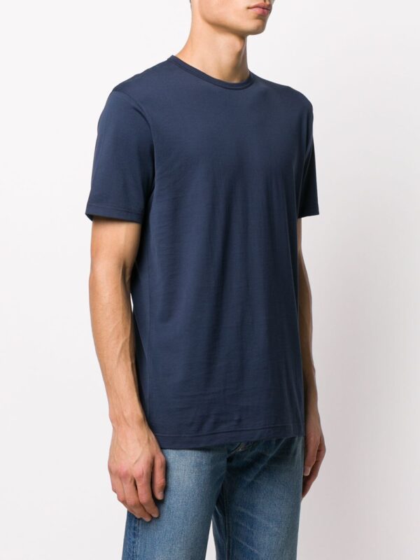 ⁦crew neck cotton T-shirt⁩ - الصورة ⁦2⁩