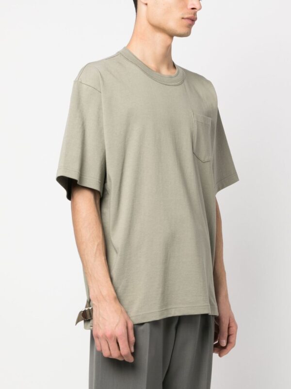 ⁦belt-tabs cotton T-shirt⁩ - الصورة ⁦2⁩